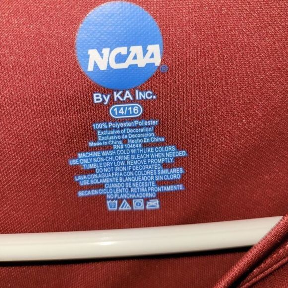 NCAA Arkansas Razorback shirt - Picture 3 of 4